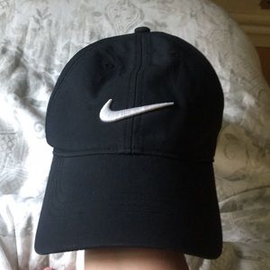 Nike golf hat